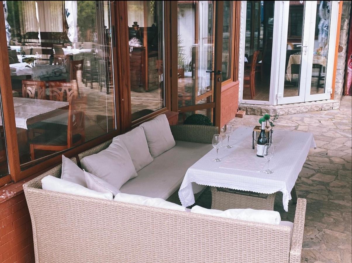 Hotel Dolphin Ravda Bagian luar foto
