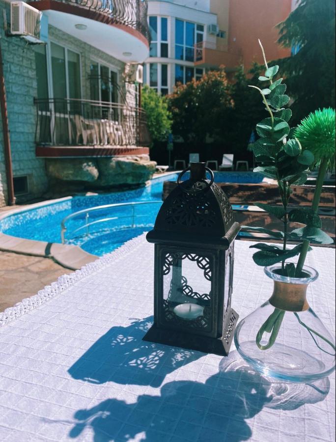 Hotel Dolphin Ravda Bagian luar foto